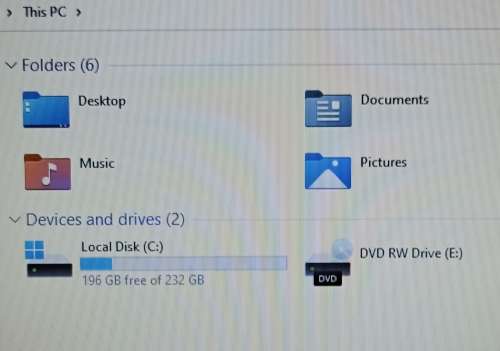 New Battery - Dell Vostro 15-3568, Intel i5-7200U@2.5GHz, 8GB RAM, 250GB SSD, 15` HD Display, Win11