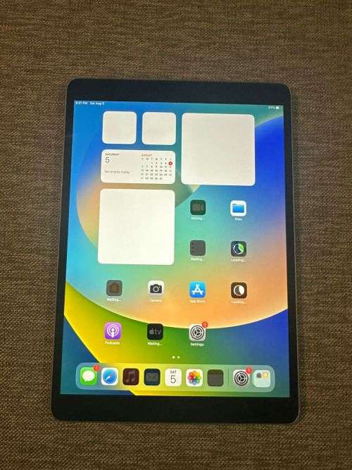 IPAD  PRO [10.5 INCH ] WIFI + CELLULLAR 256GB MODEL  A1709