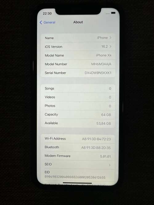 i PHONE XR 64GB MINT CONDITION  85% BATT HEALTH