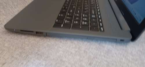 HP 255 G7, AMD Ryzen 3 3200U@2.6GHz, Radeon Vega Gfx, 8GB RAM, 256GB SSD, 15` HD Display, Win11