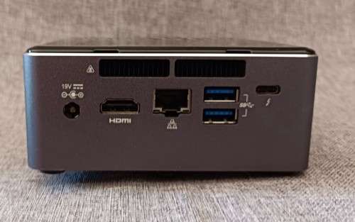 Intel NUC 7i7BNH, Intel i7-7567U@3.5GHz, 8GB RAM, 128GB Intel SSD, Windows 11 Pro
