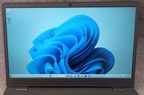 Dell Vostro 3500, 11th Gen i5-1135G7@2.4GHz, 8GB RAM, 256GB NVMe SSD, 15` FHD Display, Win11