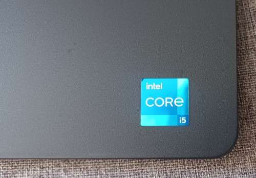 Dell Vostro 3500, 11th Gen i5-1135G7@2.4GHz, 8GB RAM, 256GB NVMe SSD, 15` FHD Display, Win11