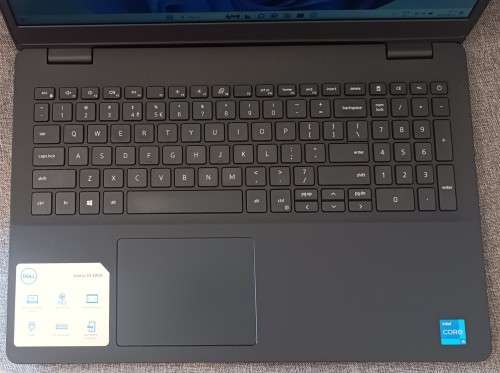 Dell Vostro 3500, 11th Gen i5-1135G7@2.4GHz, 8GB RAM, 256GB NVMe SSD, 15` FHD Display, Win11