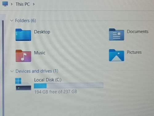 HP EliteBook 850G3, Radeon R7 M365X GPU, Intel i7-6600U, 16GB RAM, 256GB m.2 SSD, 15` FHD Display