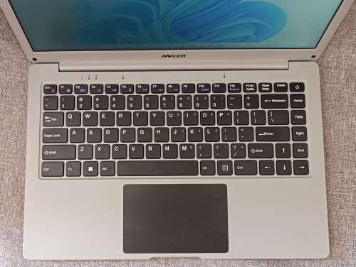 Mecer Wizard 4 CA14D03, Intel Celeron N3350@1.1GHz, 4GB RAM, 128GBeMMC SSD, 14` HD Display, Win11