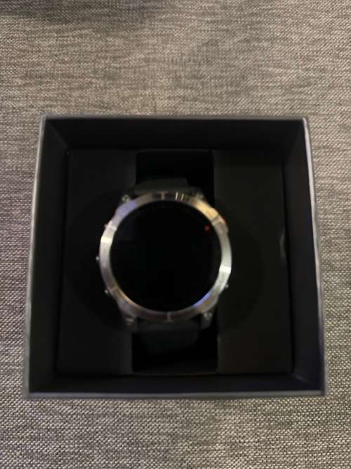 Garmin epix (Gen 2) Premium Outdoor Smartwatch) Mint As New