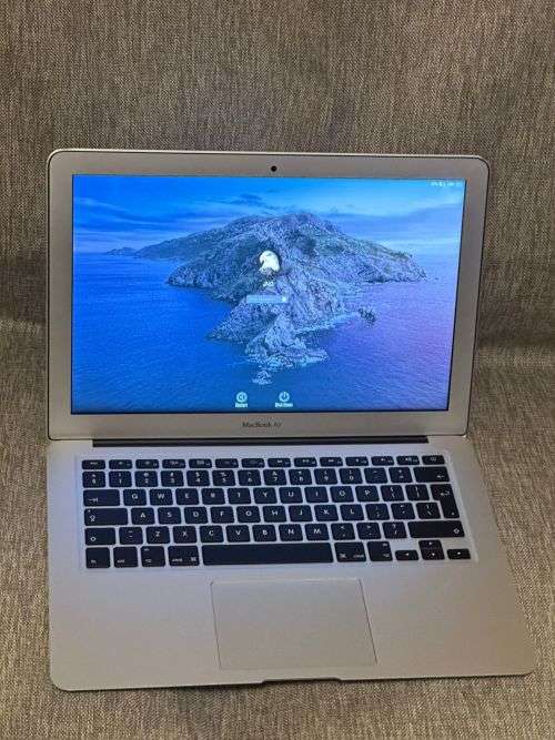MACBOOK AIR 13 INCH 2017 CORE I5 8GB RAM 121GB SSD
