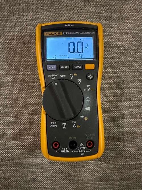 FLUKE 117 MULTIMETTRE GOOD CONDITION
