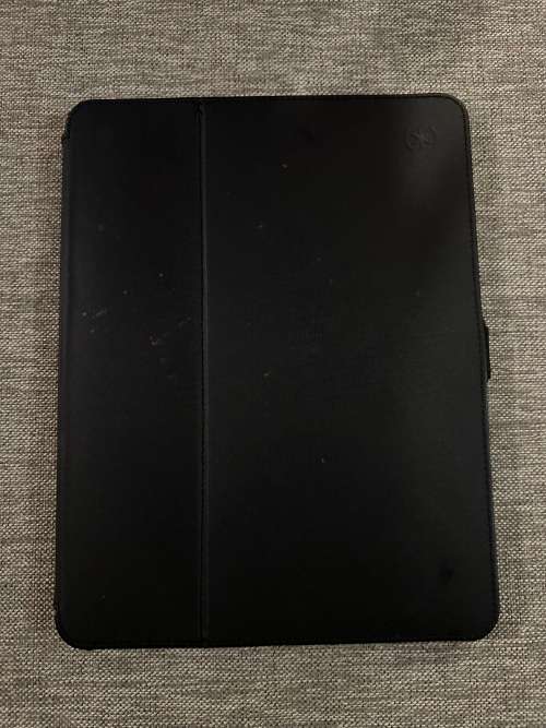 iPad Air 5th Gen 64GB (Wi-Fi+Cell A2589)   [M1]  MINT CONDITION