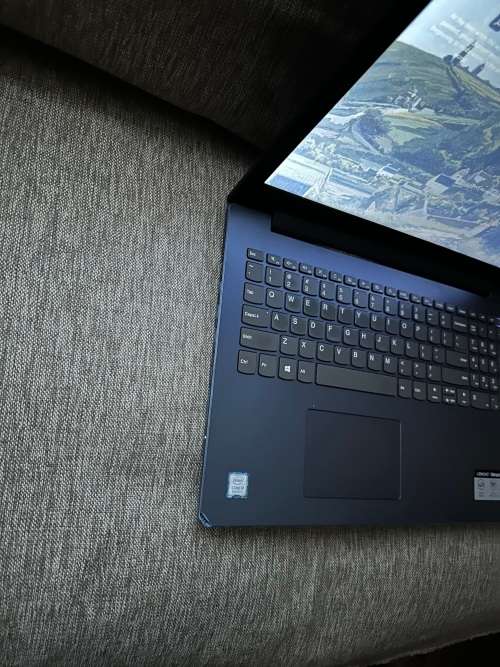 LENOVO IDEAPAD 330 CORE I3 8TH GEN 8GB RAM 256GB SSD