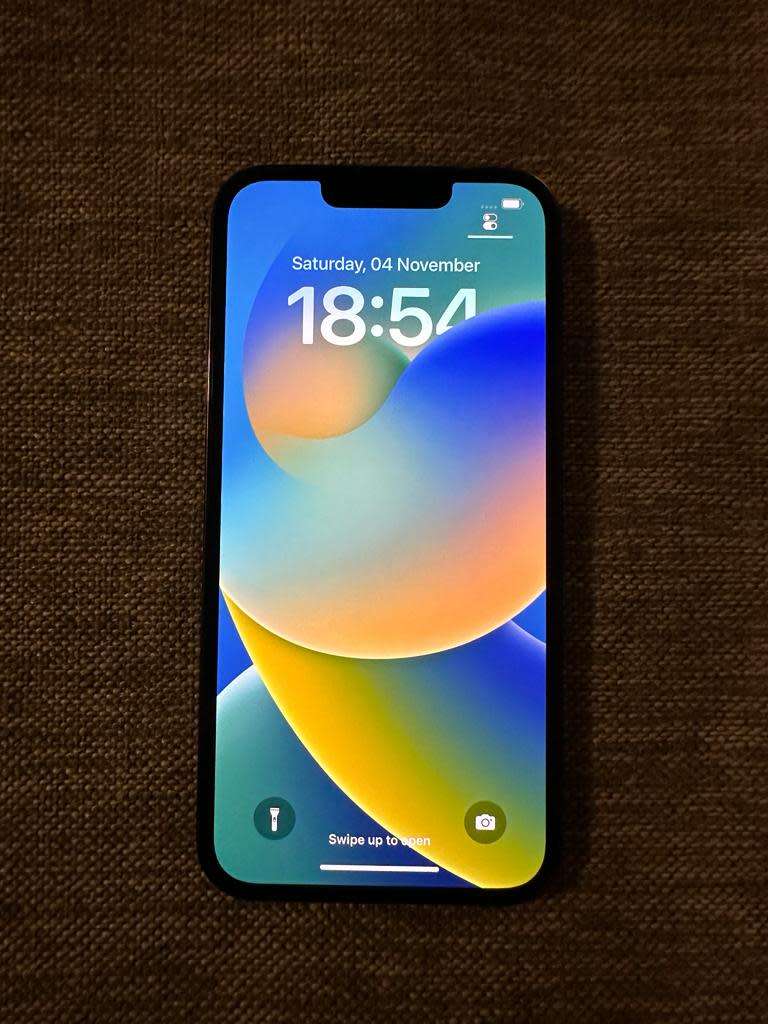 I PHONE 13 PRO 128GB 86% BATT HEALTH MINT CONDITION