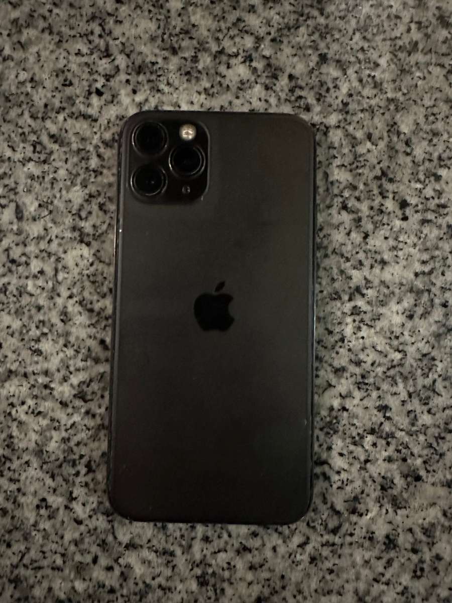 I PHONE 11 PRO  256 GB 75% BATTERY HEALTH PHYSICAL DUAL SIM  PLIZ READ