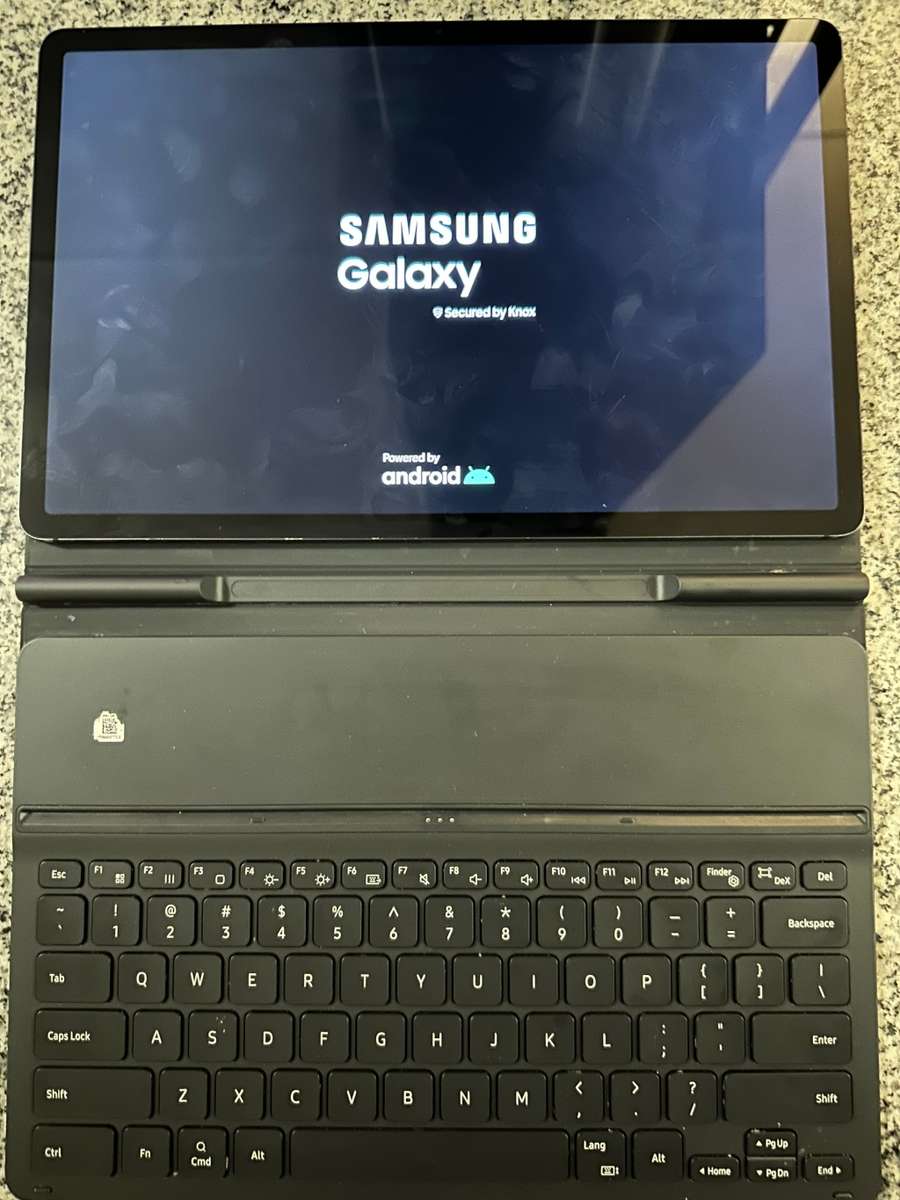 Samsung Galaxy Tab S7 FE 5G 128GB - Mystic Black With Keyboard