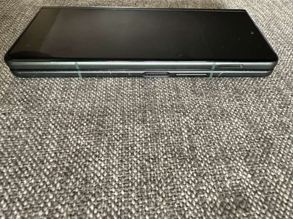 SAMSUNG Z FOLD 3 5G 12GB RAM 256GB MEMORY DUAL SIM