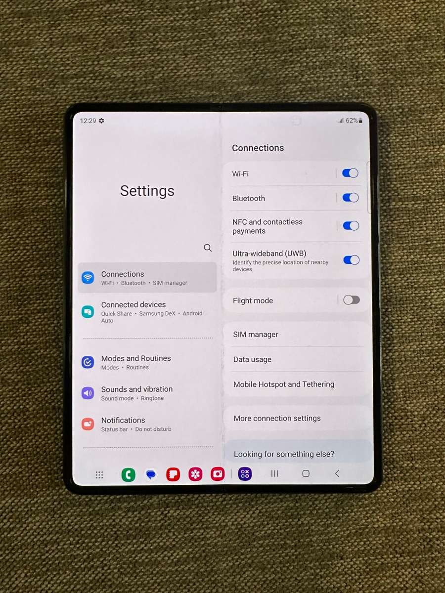 SAMSUNG Z FOLD 3 5G 12GB RAM 256GB MEMORY DUAL SIM