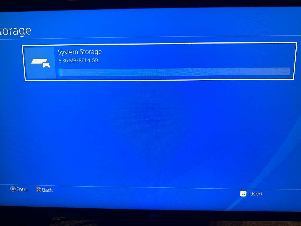 PLAYSTATION 4 SONY 1TB 2 CONTROLLERS AND ONE GAME