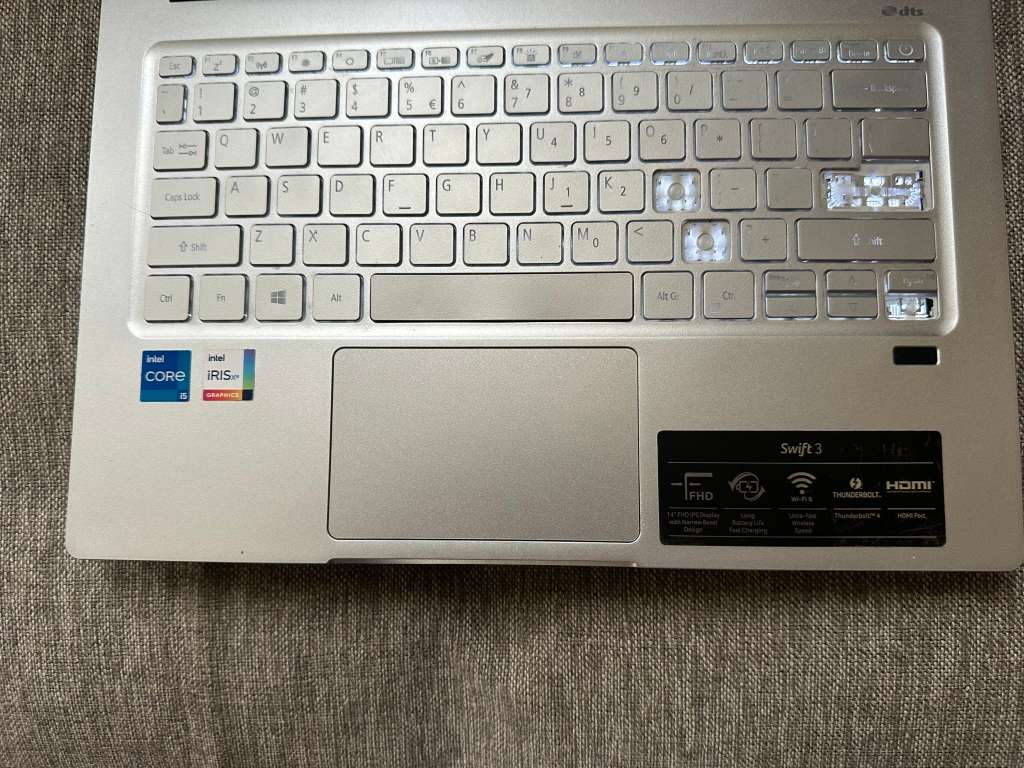 ACER SWIFT 3 CORE  I5 11TH GEN IRIS XE GRAPHICS 8GBNRAM 512GBSSD HDR DISPLAY PLEASE READ