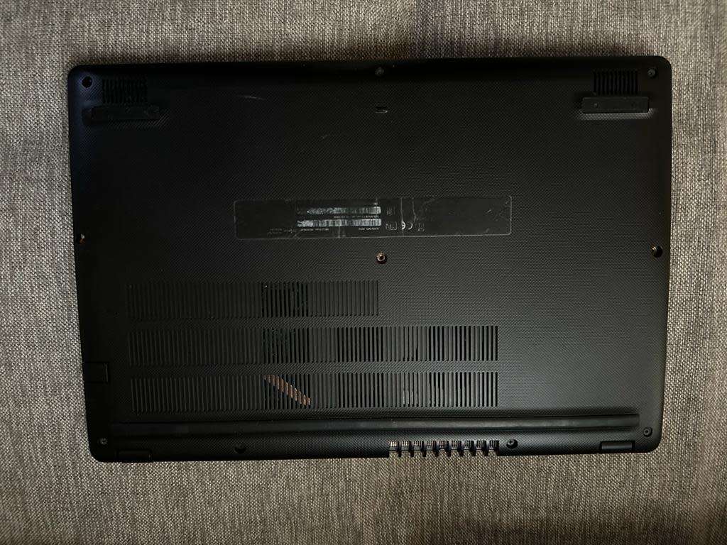 ACER A315-54K CORE I3 8TH GEN 8GB RAM 256GB SSD PLEASE READ