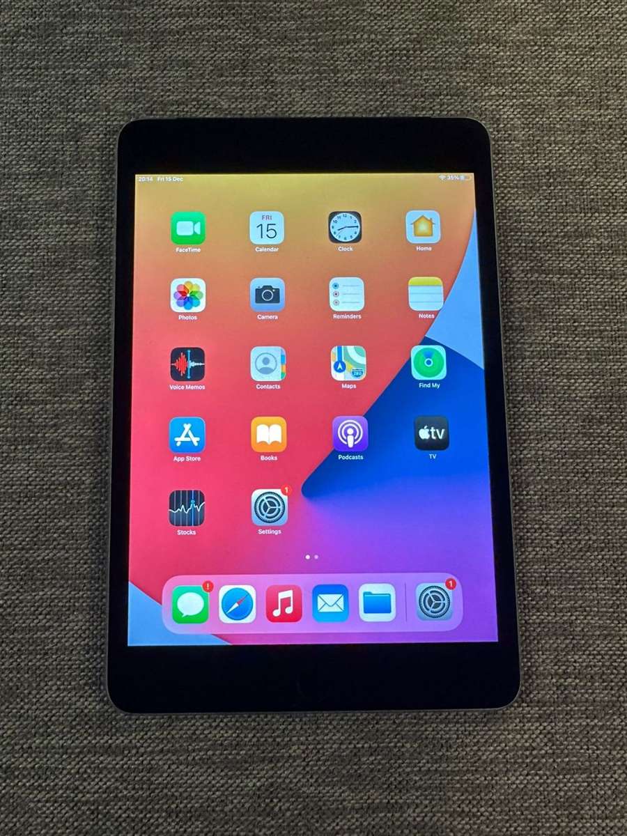 IPAD MINI 4  MODEL A1550 WIFI AND 4G 128GB