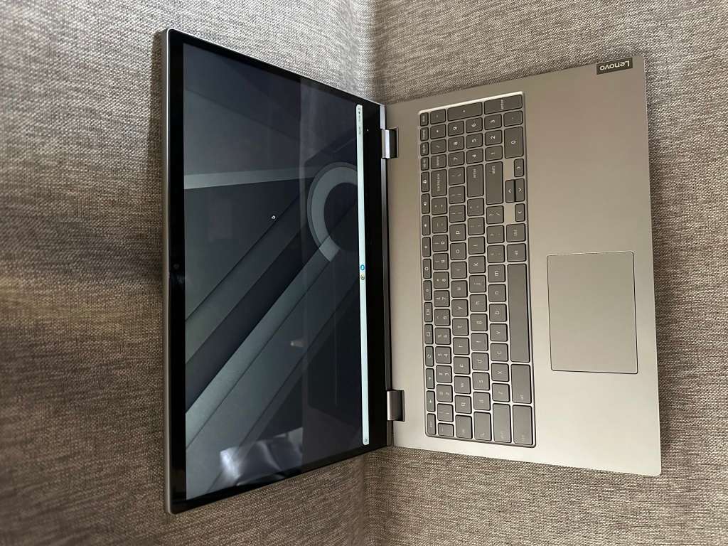 Lenovo IdeaPad 3 Chromebook N4500 4GB RAM 64GB eMMC Storage Chrome OS Blue