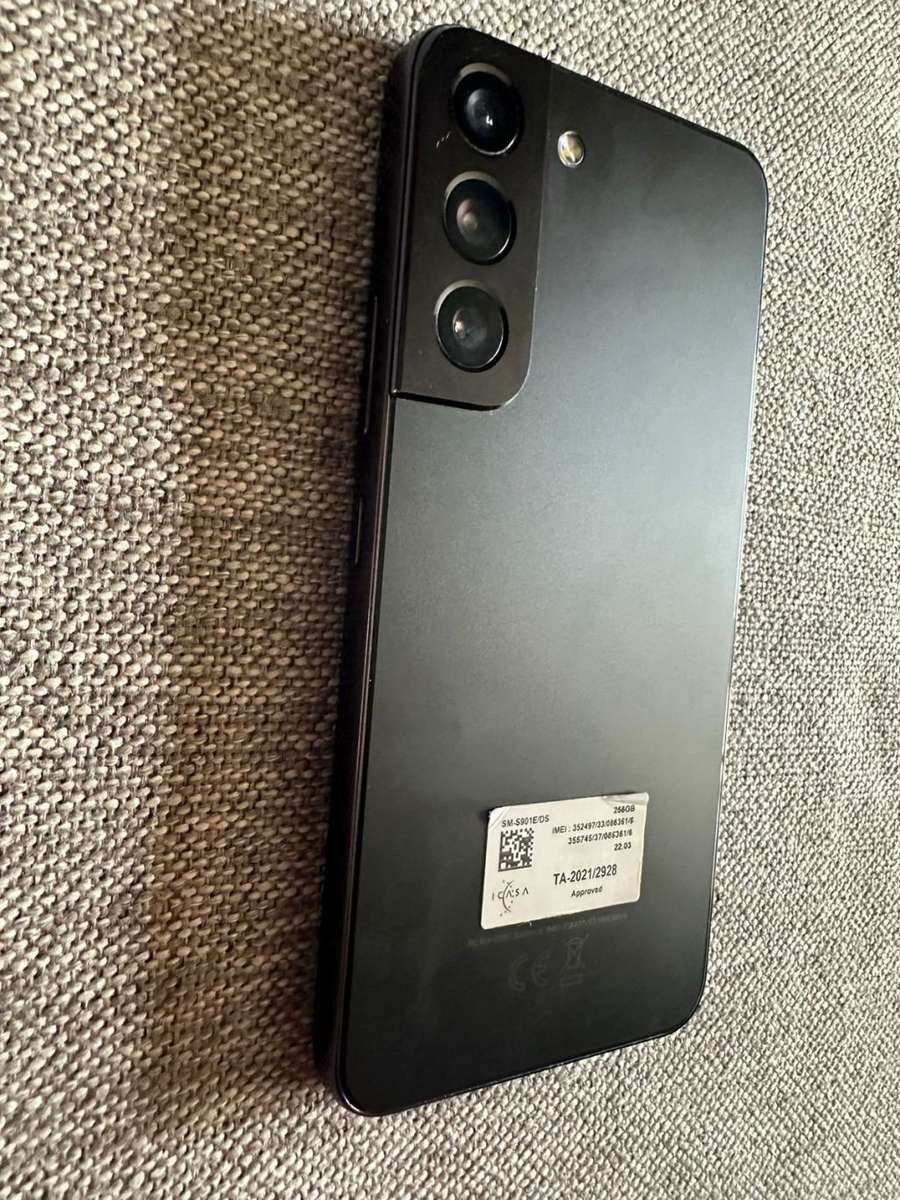 SAMSUNG S22 DUAL SIM 8GB RAM 256 GB MINT