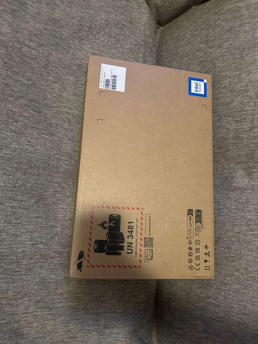 Touch Screen 13th Gen HP  830 G10, CORE I7 intel [R] 7560 R+ LTE-Advanced Pro New Sealed