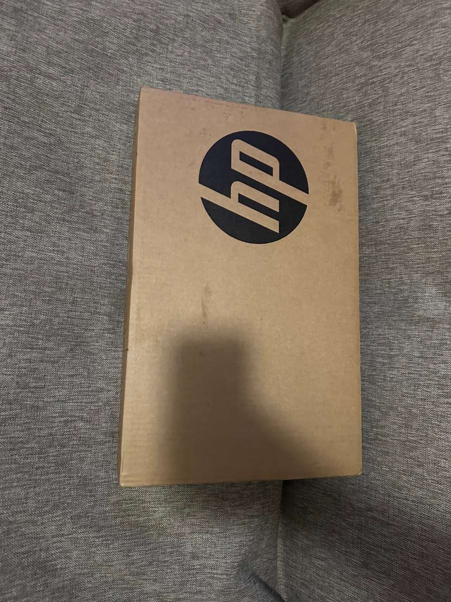 Touch Screen 13th Gen HP  830 G10, CORE I7 intel [R] 7560 R+ LTE-Advanced Pro New Sealed