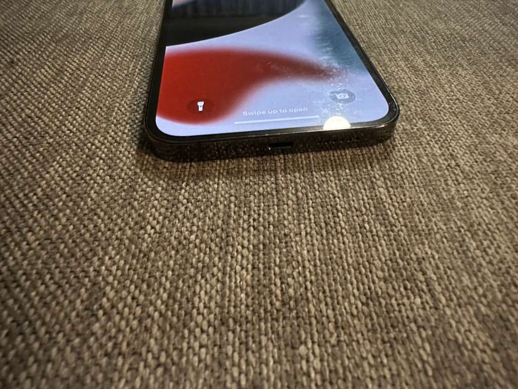 APPLE I PHONE 13 PRO MAX  256GB 84% BATTERY HEALTH
