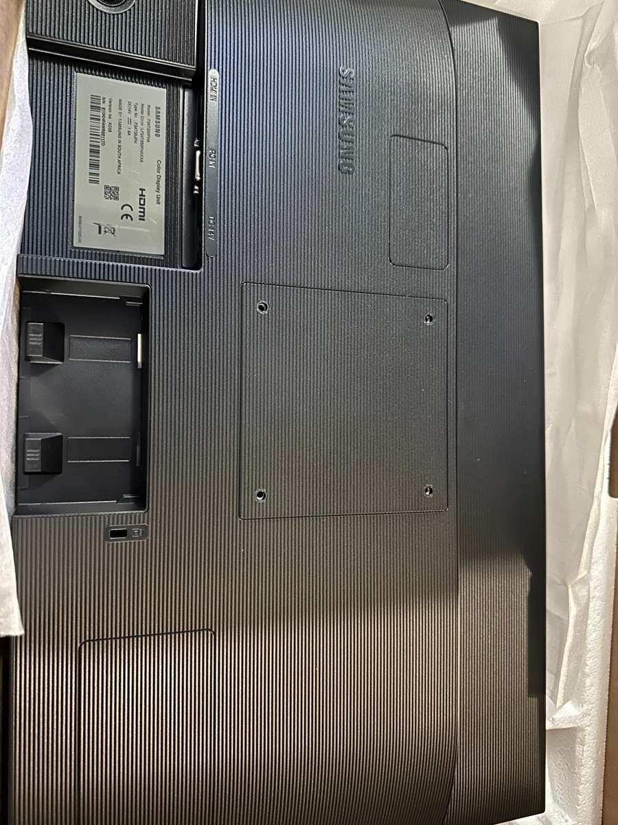 Samsung LF24T350F 24` FHD IPS Monitor New