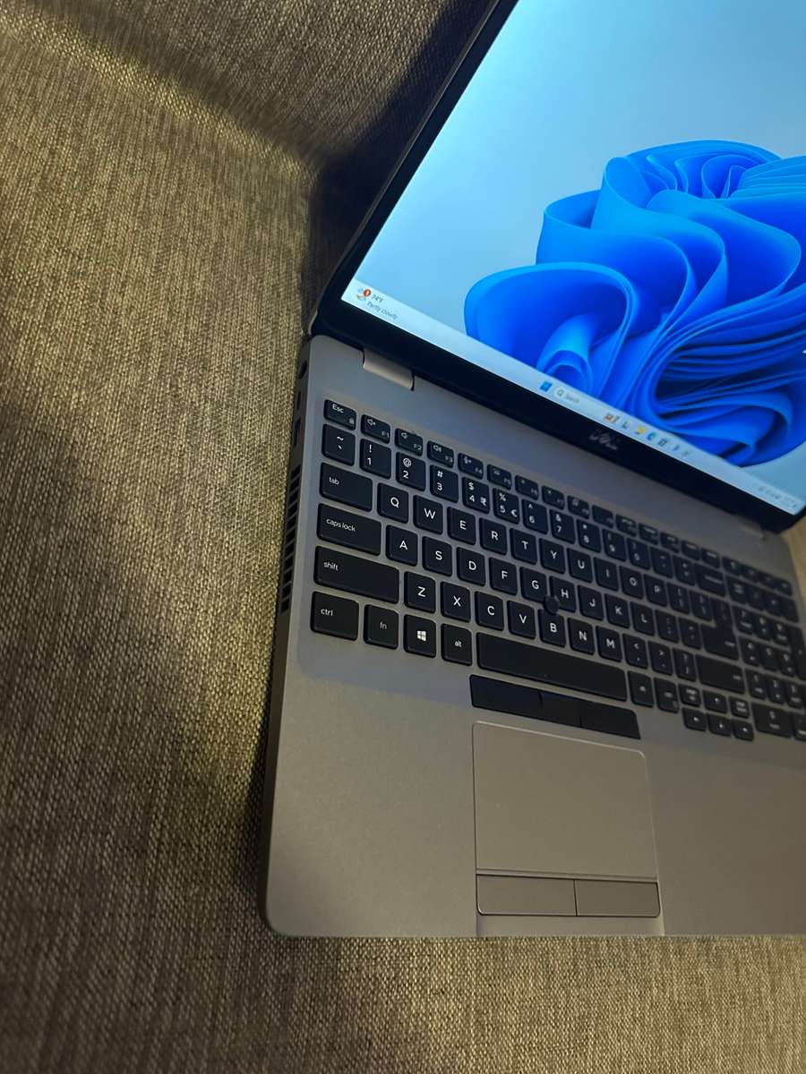 DELL 5510 CORE I5 10TH GEN 16GB RAM 512GB SSD LTE WITH DELL WARRANTY