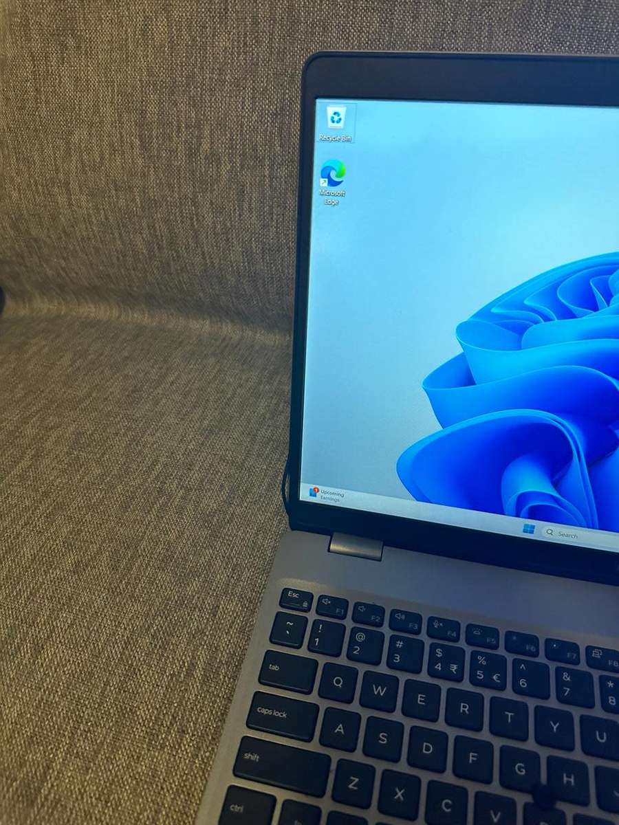 DELL 5510 CORE I5 10TH GEN 16GB RAM 512GB SSD LTE WITH DELL WARRANTY