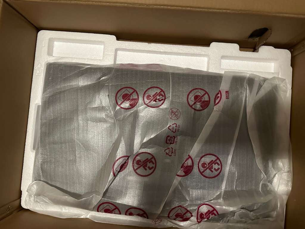 LG 27QN600 27 in QHD Monitor New