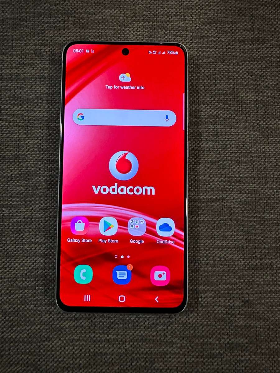 SAMSUNG S21 FE 5G DUAL SIM 6GB RAM 128GB MINT CONDITION