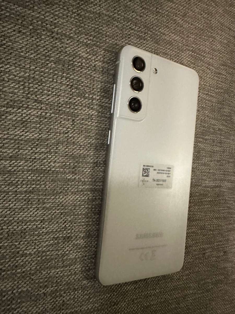 SAMSUNG S21 FE 5G DUAL SIM 6GB RAM 128GB MINT CONDITION