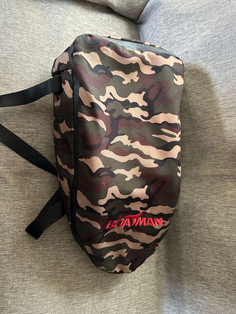 Actor Basic - Carbon Bait Boat