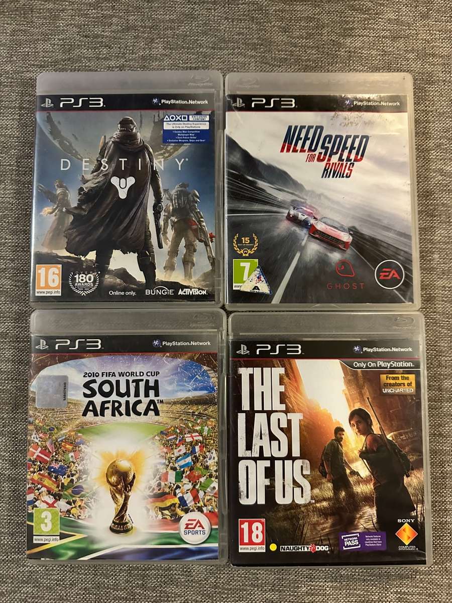 PLAYSTATION 3 SLIM 500GB 2 CONTROLLERS & 12 GAMES