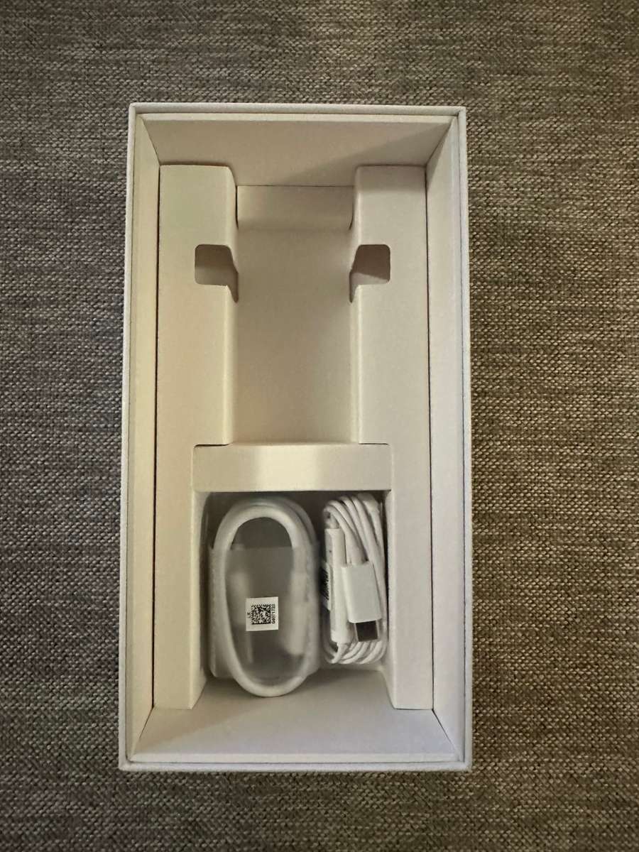 HUAWEI P40 128GB DUAL SIM MINT  10/10 CONDITION AS NEW