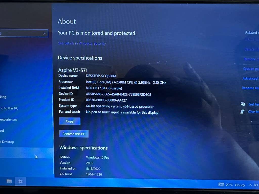 ACER ASPIRE V3 571 CORE I3  8GB RAM 120GB SSD PLEASE READ