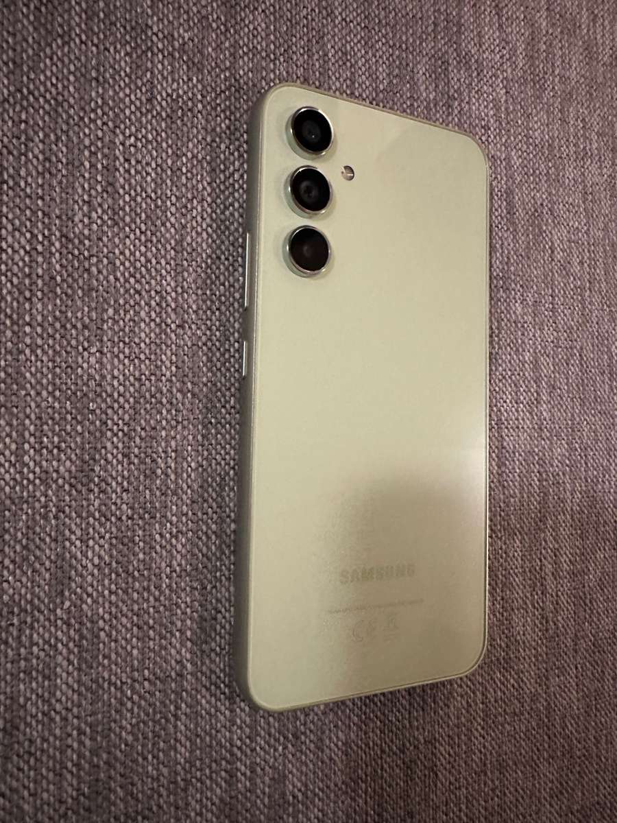 Samsung A54 5G Dual Sim  8GB RAM 256G MEMORY Mint As New Condition