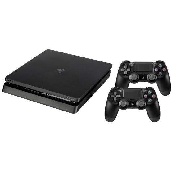 PLAYSTATION 4  SLIM 500GB WITH 8 GAMES &  2 CONTROLLERS