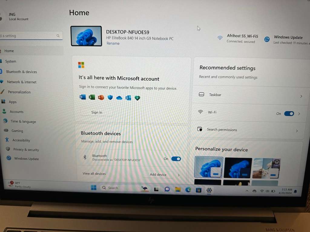 HP EliteBook 840G9, 12th Gen i5 V PRO   16GB RAM, 256GB  SS Iris Xe Graphics LTE Mint  Condition