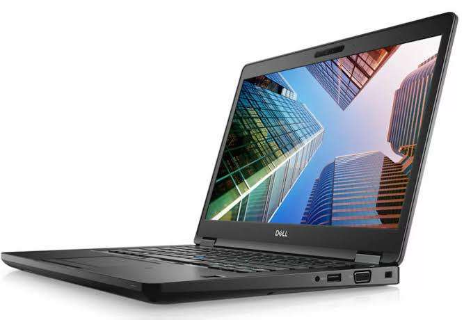 Dell Latitude 5490, 8th Gen i5-8250U@1.7GHz, 16GB RAM, 256GB m.2 SSD, 14` FHD Display LTE Mint