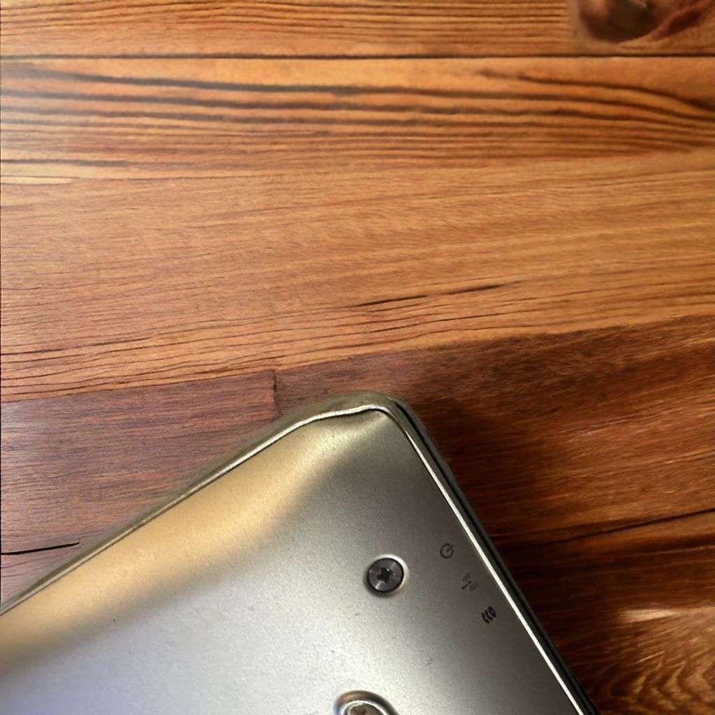 HP EliteBook 840 G5  8th Gen i7-8550U@1.9GHz, 16GB RAM, 256GB SSD,UHD GRAPHICS 620 FHD Display LTE