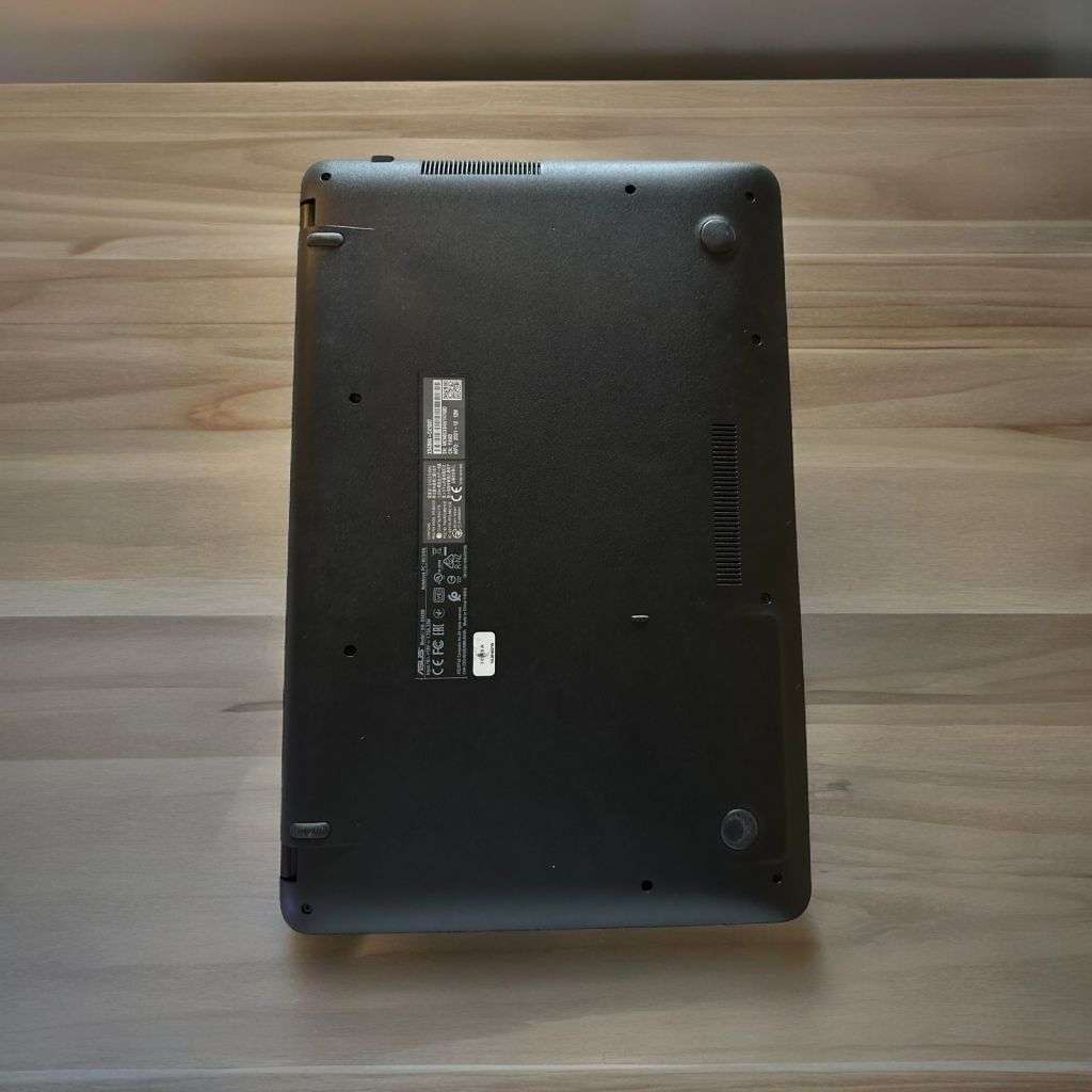 **BARGAIN BUY** MINT ASUS X543M CELERON WITH 4GB RAM, 240GB SSD- WORTH R7k -GRAB IT@ JUST R2999!!!!!