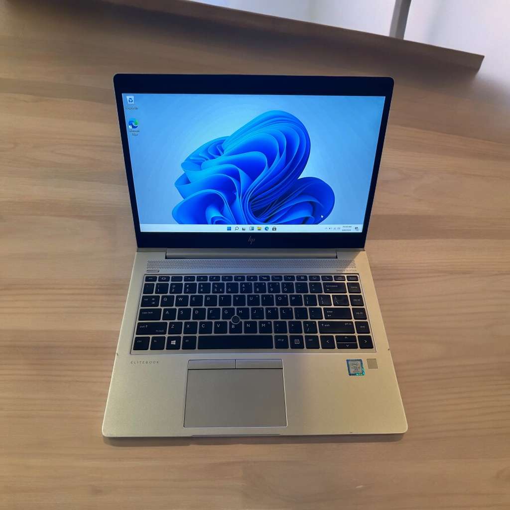 HP EliteBook 840 G5  8th Gen i7-8550U@1.9GHz, 16GB RAM, 256GB SSD FHD Display LTE