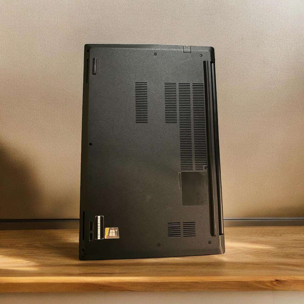 Lenovo  ThinkPad E15, 11th Gen i5, 16GB RAM, 5123GB m.2 NVMe SSD, 15` FHD Display Xe Graphics Mint