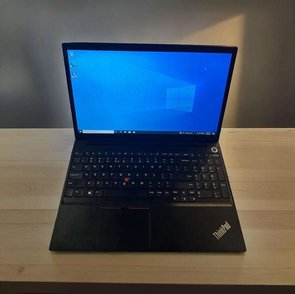 Lenovo  ThinkPad E15, 11th Gen i5, 16GB RAM, 5123GB m.2 NVMe SSD, 15` FHD Display Xe Graphics Mint