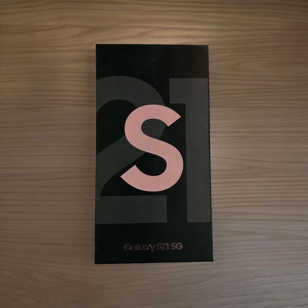 SAMSUNG S21 5G 8GB RAM 256GB DUAL SIM MINT CONDITION