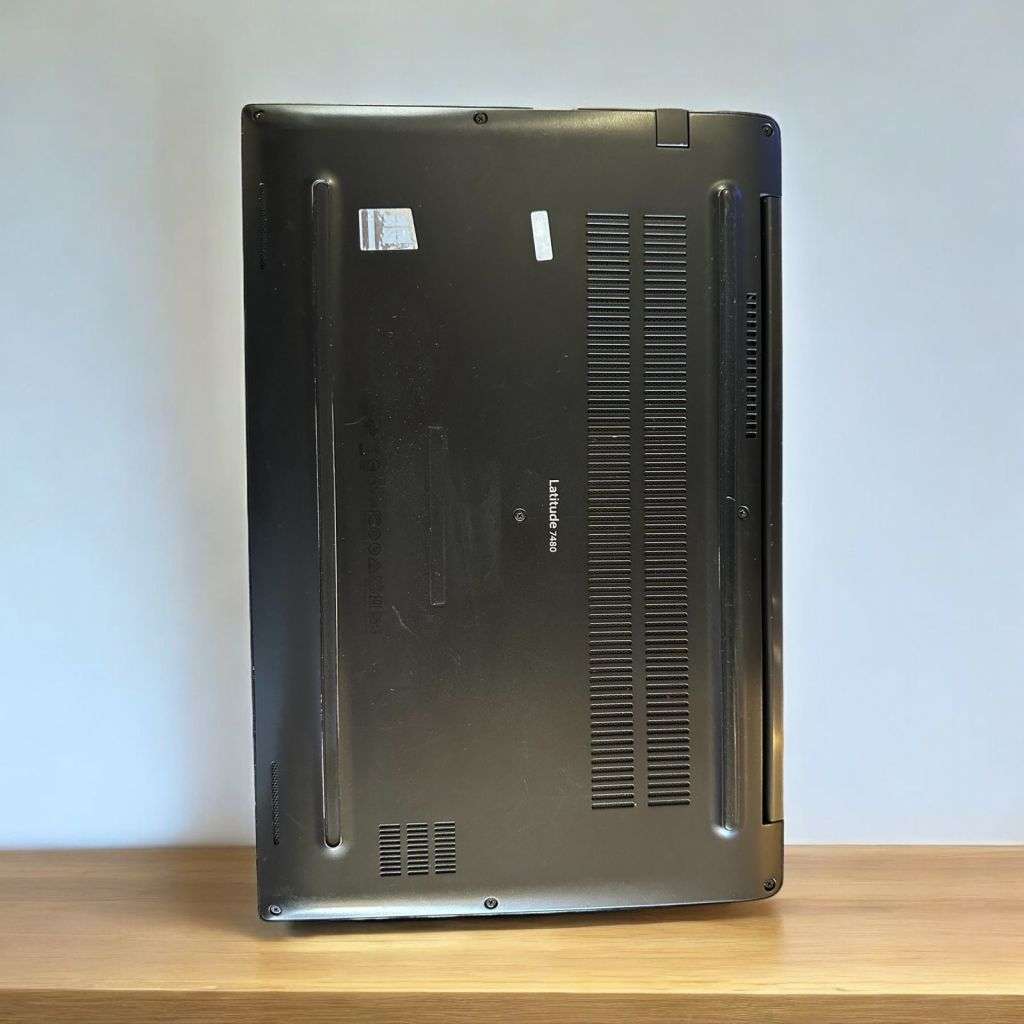 Dell Latitude 7480  Intel i7-7600U@2.8GHz, 12GB RAM, 256GB m.2 SSD, FHD Display LTE NEW BATTERY